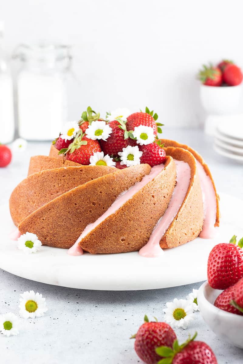 Filled Strawberry Bundt Cake Recipe {Easy Semi-Homemade Cake}