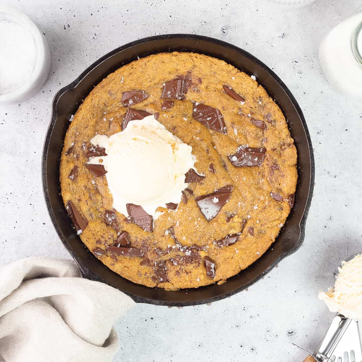 Mini Cast Iron Skillet Cookies (with Premade Dough!) - Pumpkin 'N Spice