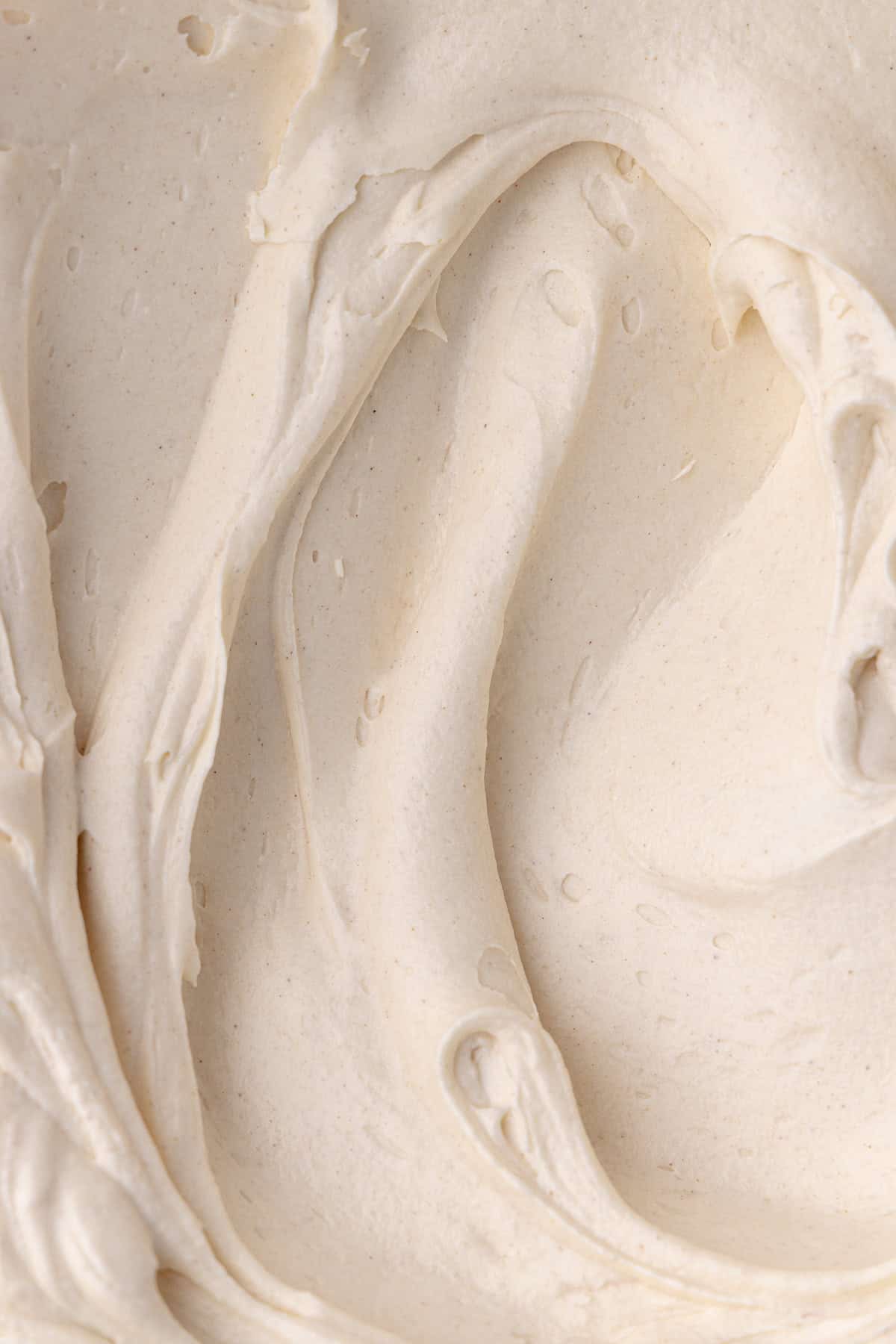 Close up of the maple cream cheese frosting.