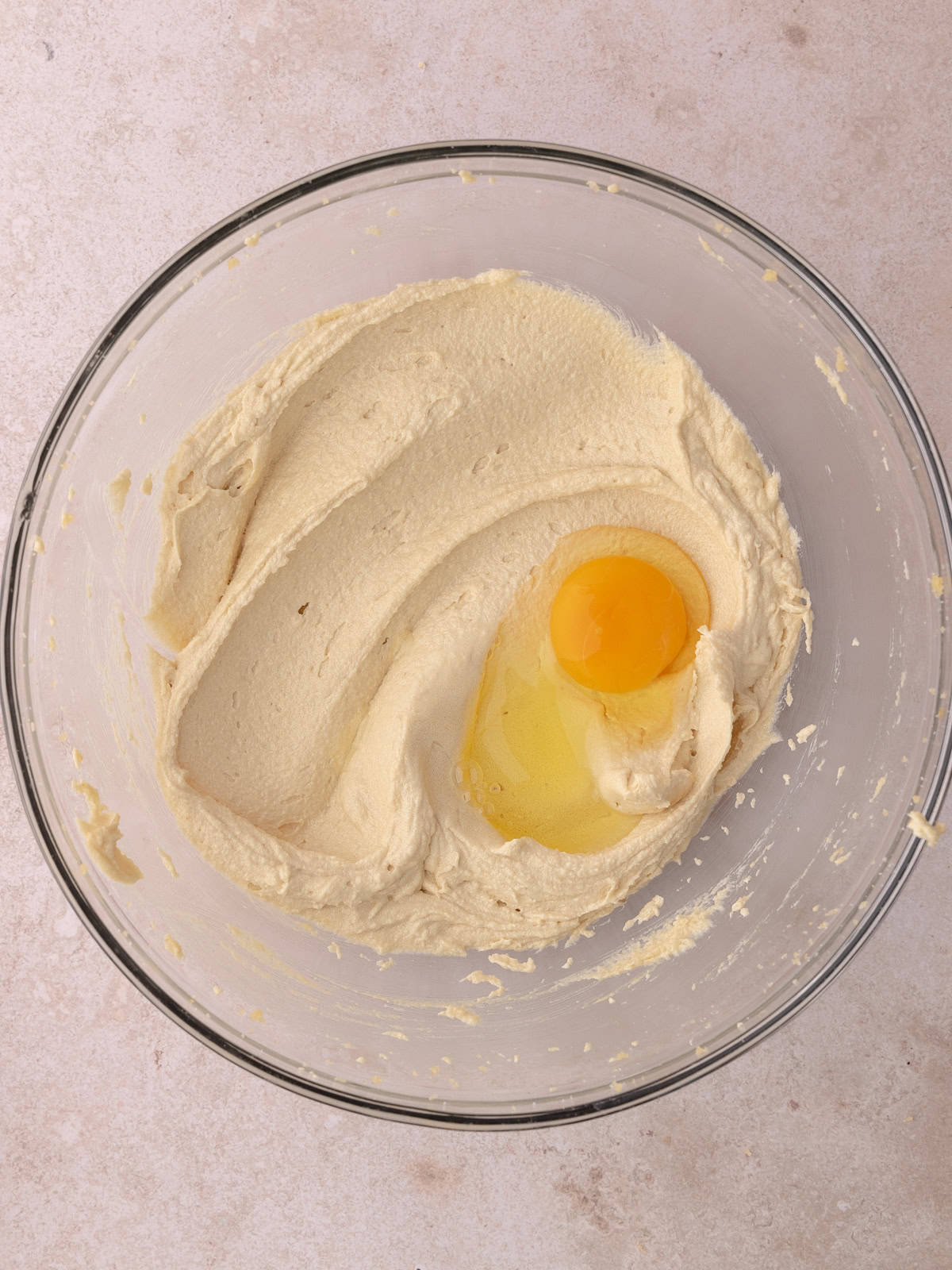 An egg is added to the butter/sugar mixture.