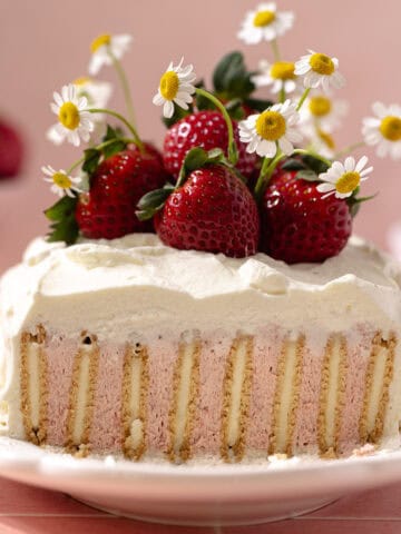 Strawberry icebox cake feature photo.