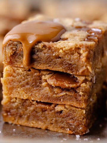 Toffee cookie butter blondies feature photo.